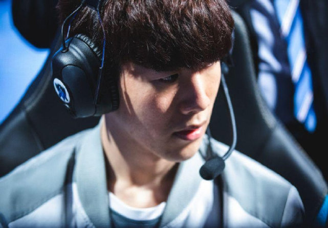 确保选手在 确保选手在