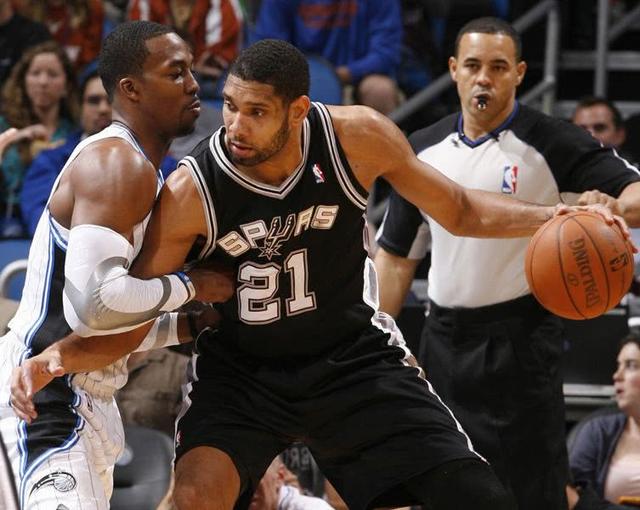 尽管赛场寂 尽管赛场寂