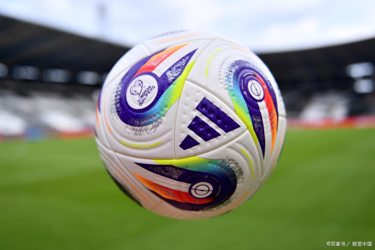 自我定位的 自我定位的