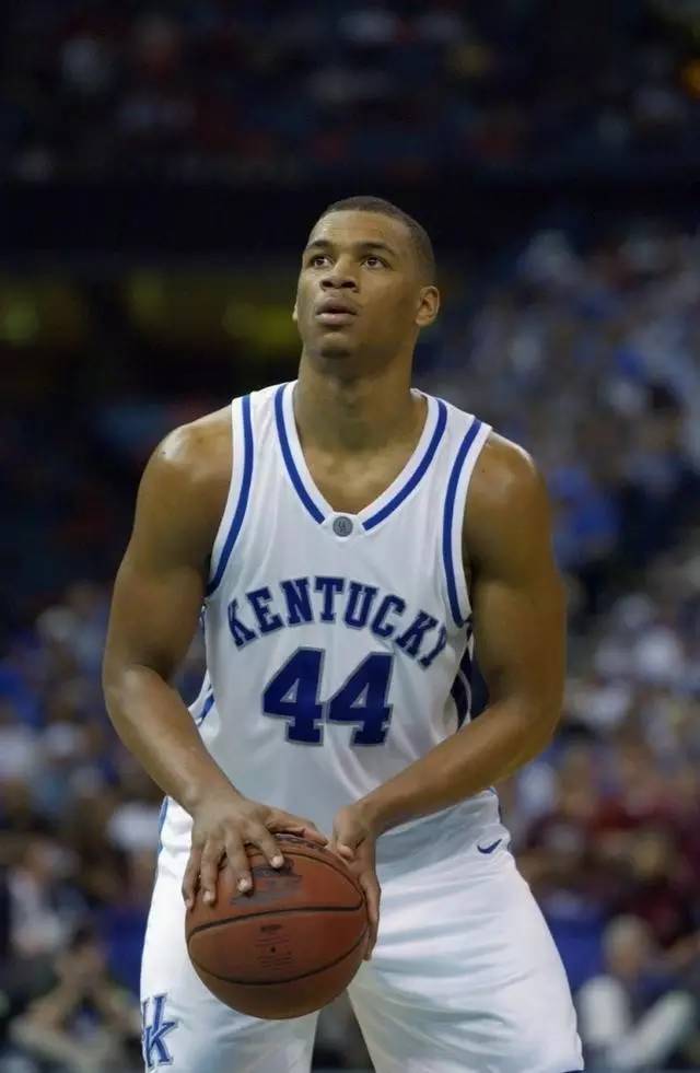 在法甲赛场 在法甲赛场